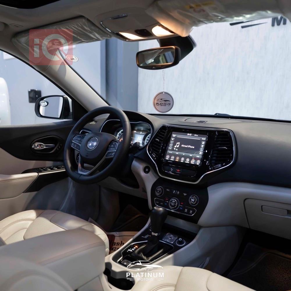 https://cdn.iqcars.io753ae520-9c12-4684-b2c3-a998ce44a69e_10.jpg